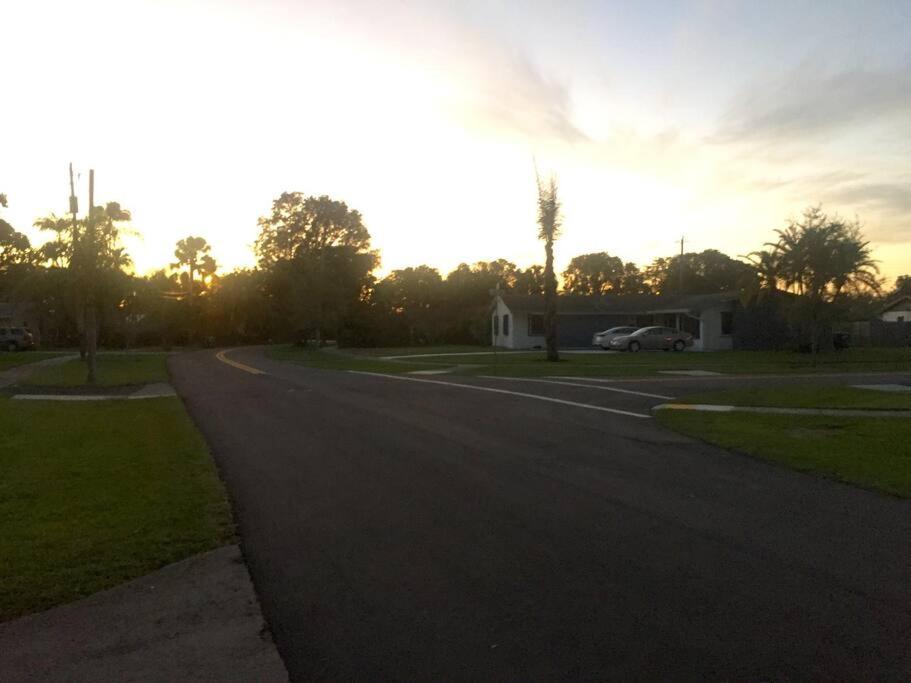 קטלר ביי Miami Bungalow Oasis Near Everglades & The Keys מראה חיצוני תמונה
